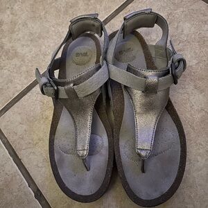 Teva Gray Sandals with Toe Loop